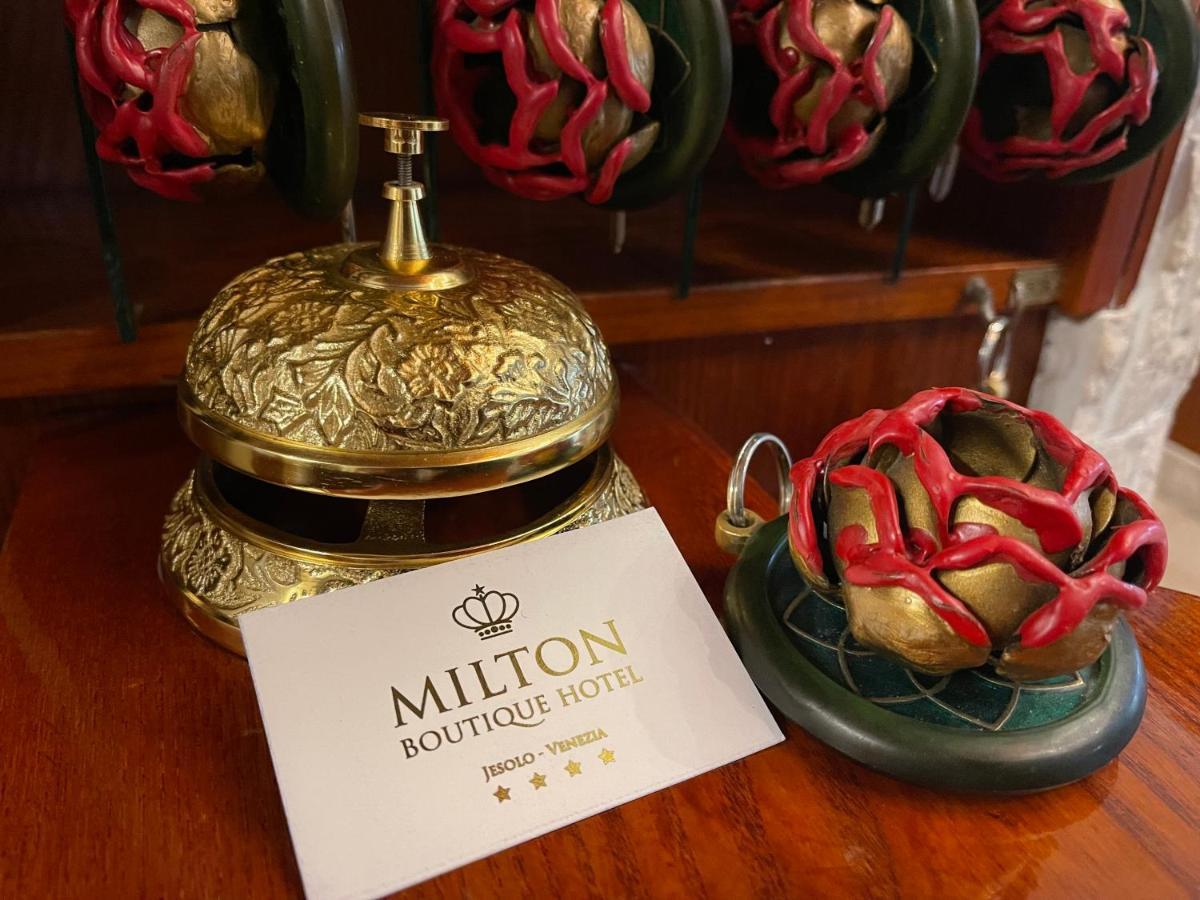 Milton Boutique Hotel - Adults Only Lido di Jesolo Exterior photo